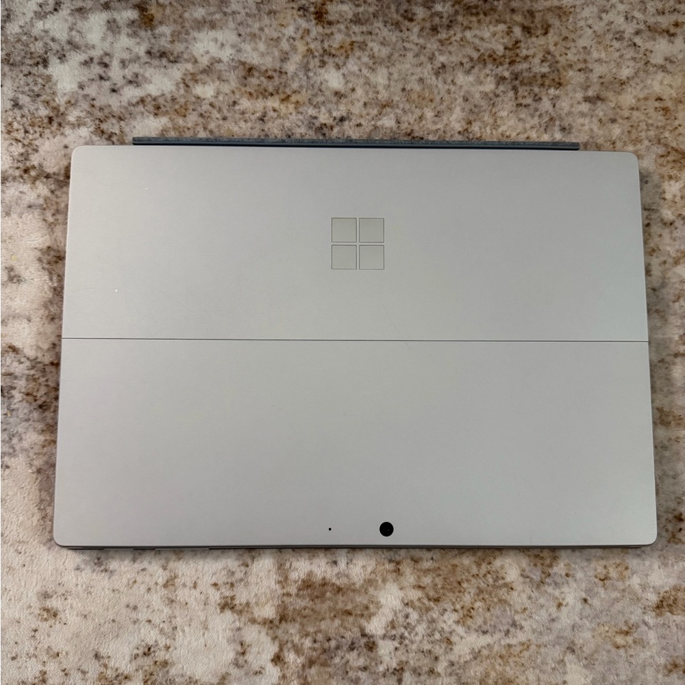 Surface Pro 7 - Picture 5 of 6